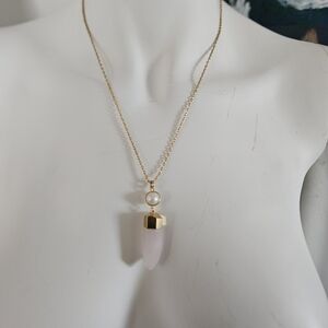 J Crew Beautiful rose quartz and pearl Pendant Necklace. NEW!